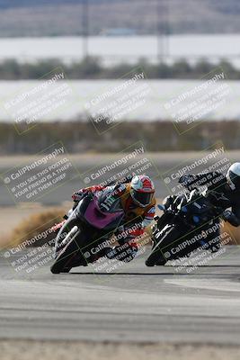 media/Nov-16-2025-Race Pace (Sun) [[8c5fa54630]]/Non Verified Riders (1st 20 Minutes)/1-Turn 14 (10am)/